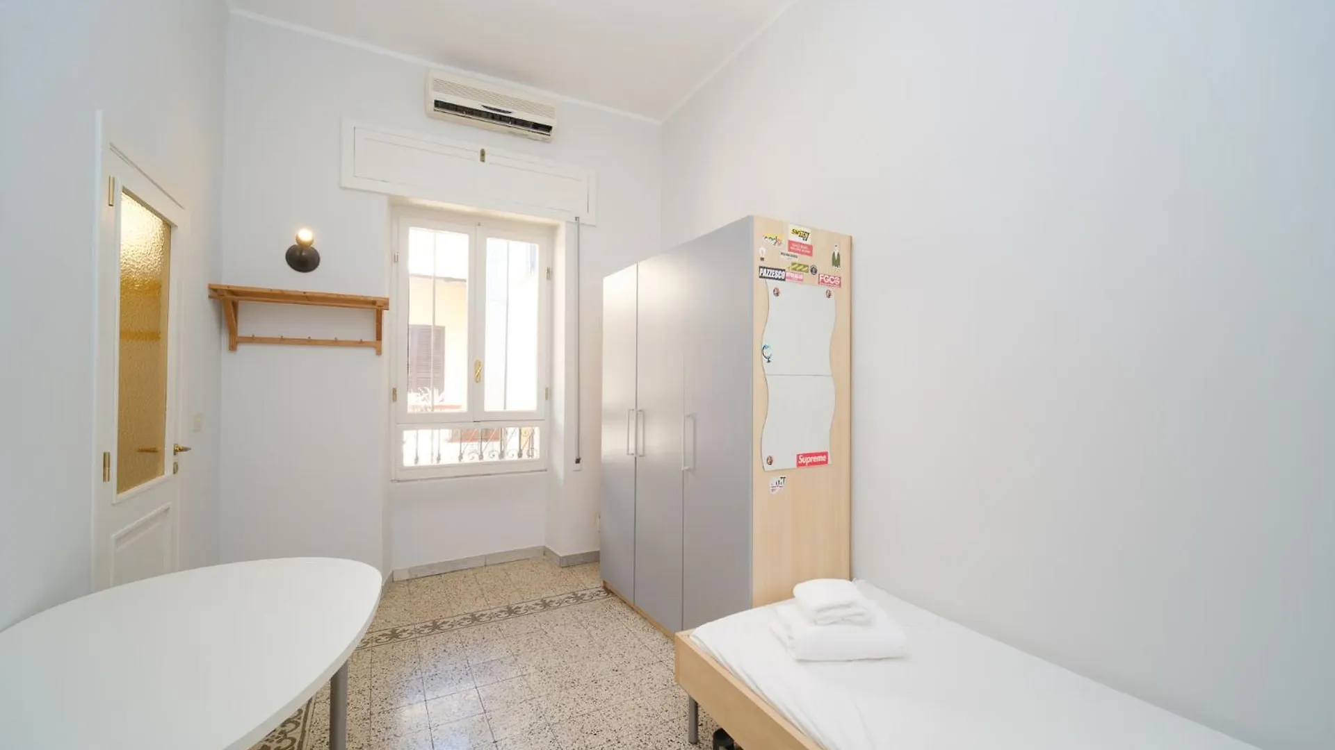 St Lawrence By Buddyrent Rome Apartment