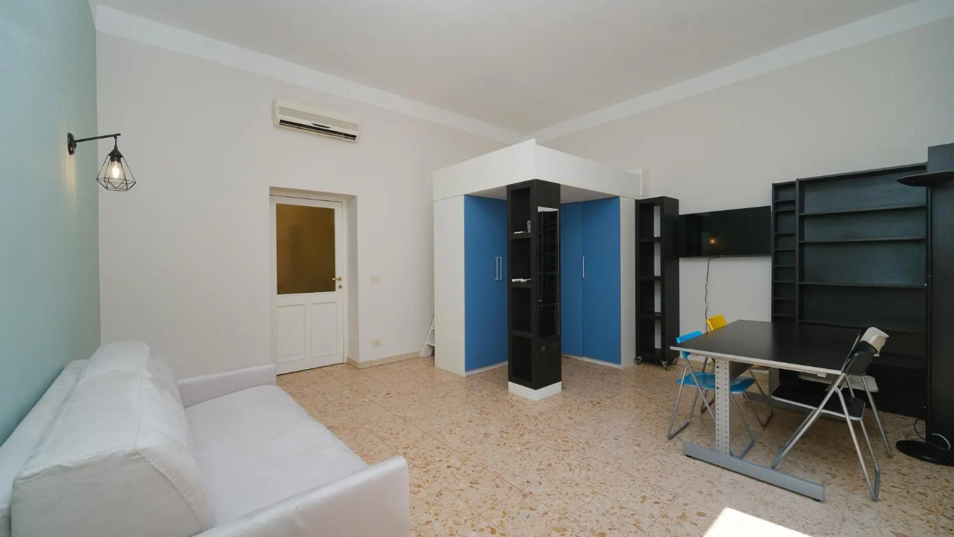 Apartment St Lawrence By Buddyrent Rome